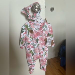 Baby Essentials Two piece set 6m NWT